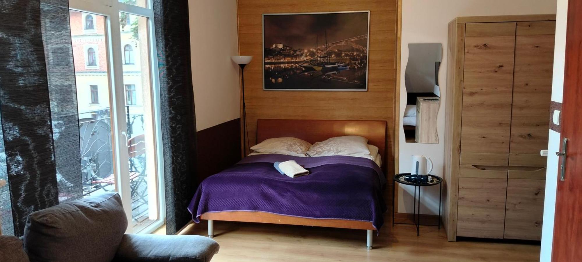 Brzoza W Centrum Zakopanego Bilik gambar